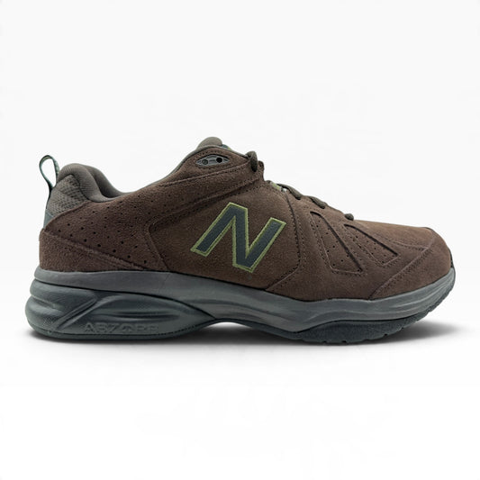 The Shoe Shop 624v5 4E training sneaker in brown suede and synthetic leather with ABZORB cushioning and side N logo.