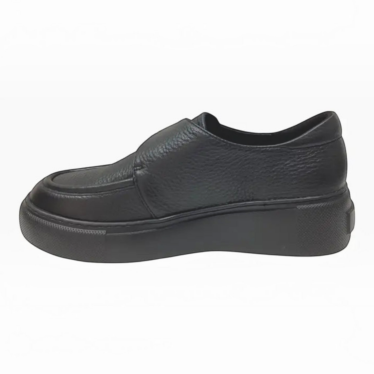 The Shoe Shop Belle Scarpe Ragdoll black pebbled leather platform loafer with a cushioned sole and slip-on design.