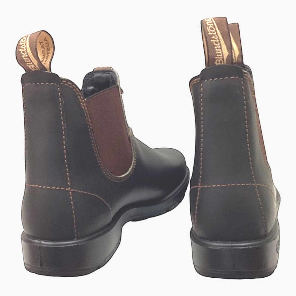 The Shoe Shop Blundstone 500 unisex brown leather Chelsea boots showing the back view with branded pull tabs.