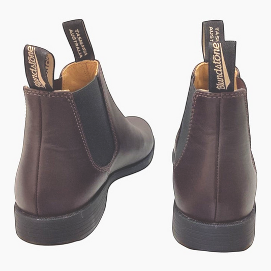 The Shoe Shop Blundstone 1900 chestnut brown leather Chelsea boots with black elastic sides and pull tabs