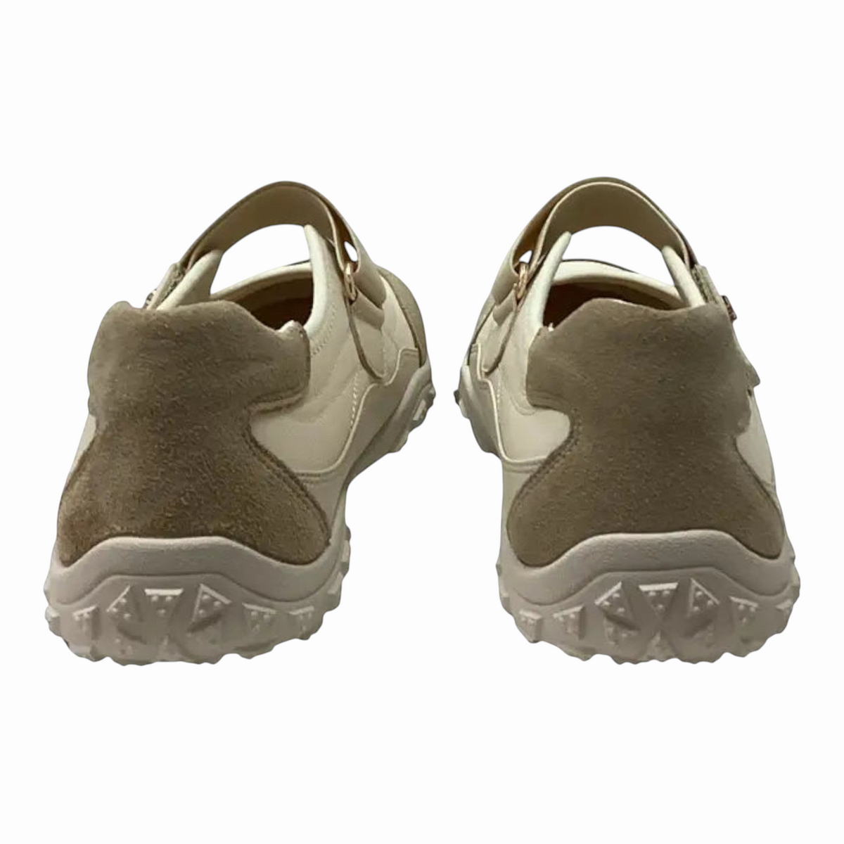 The Shoe Shop Hush Puppies Ciel sneakers in beige and cream with a durable rubber outsole and self-fastening strap.