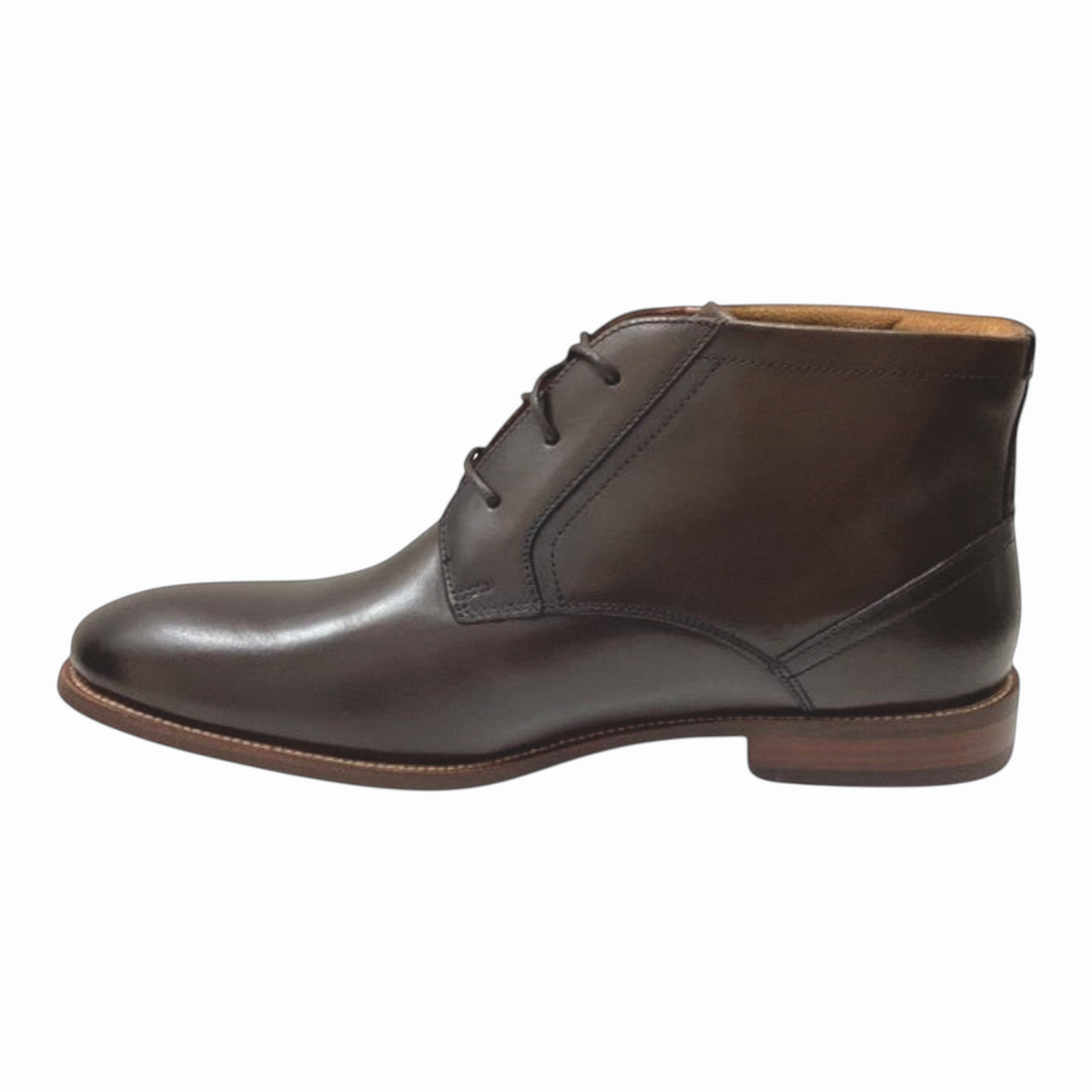 The Shoe Shop Florsheim Rucci dark brown leather chukka boot with a three-eyelet lace-up and stacked-look sole.