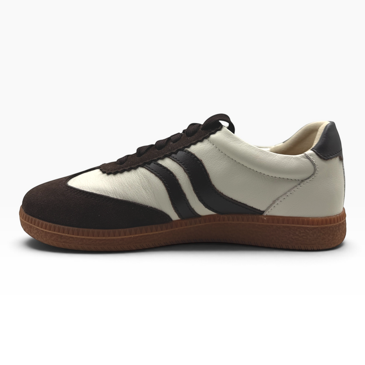 The Shoe Shop Hamptons sneaker in cream leather and dark brown suede with a gum rubber sole, side profile view.