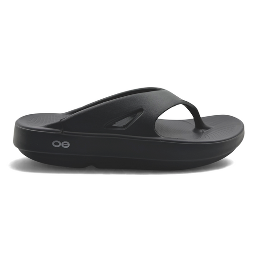 The Shoe Shop OOriginal black recovery thong sandal with a thick cushioned sole and ergonomic footbed