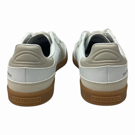 The Shoe Shop Skechers Hotshot Little Kickoff sneakers in white and beige with gum rubber outsoles, rear view.