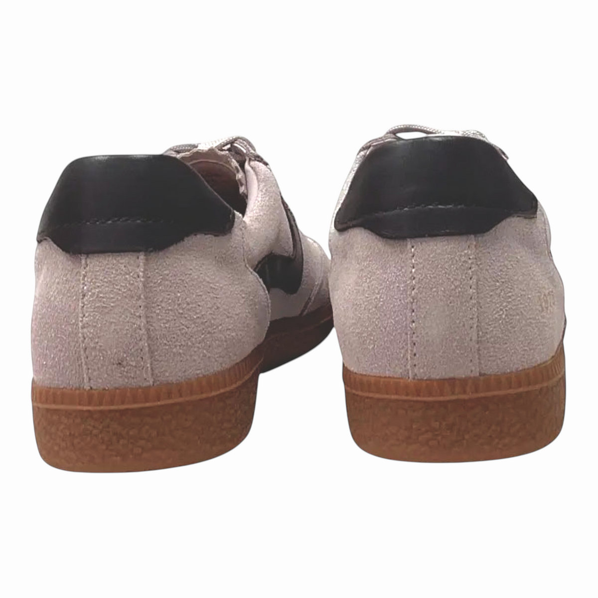The Shoe Shop Staton retro sneakers in grey suede and leather with a classic gum sole, back view.